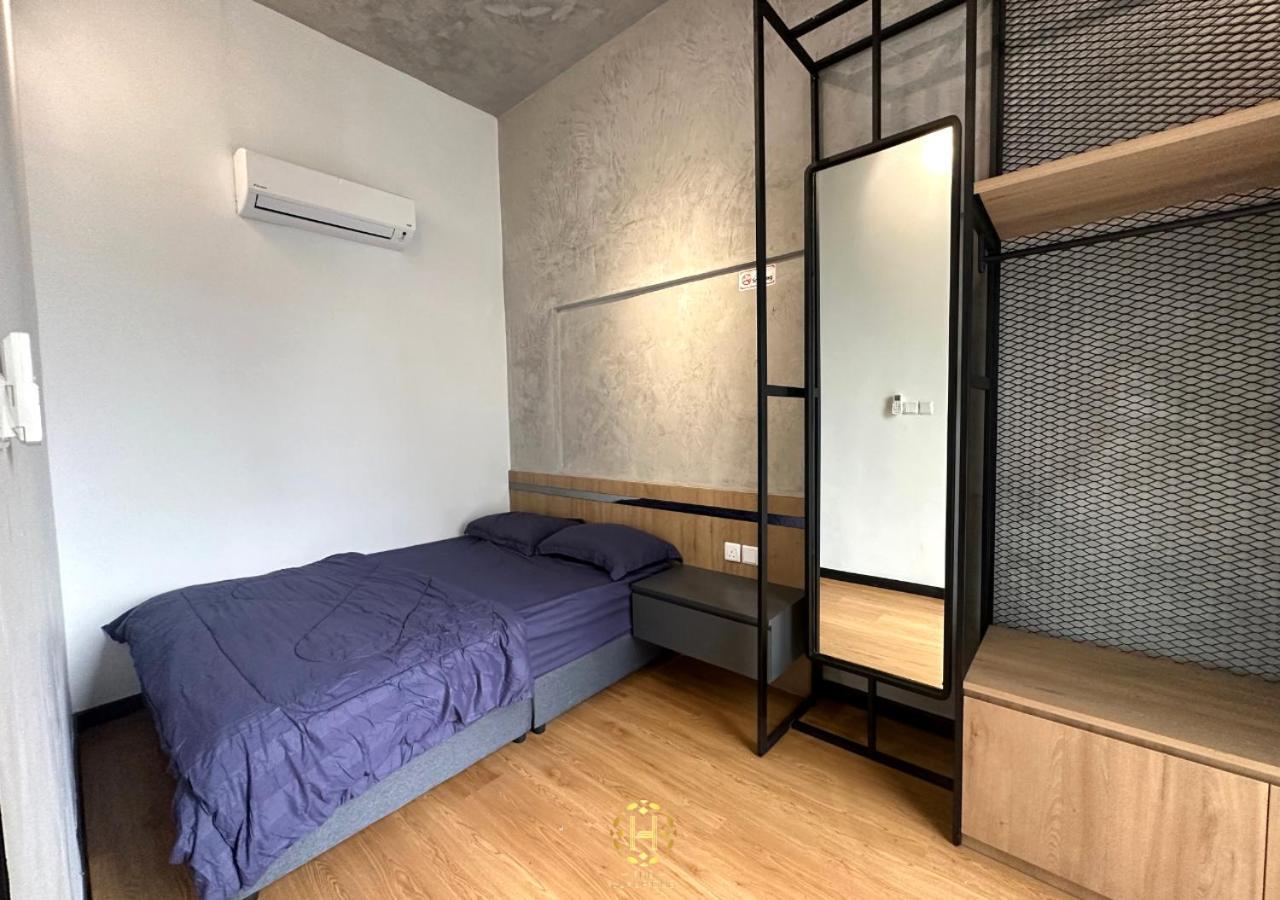 The Luxurious 27, Johor Bahruヴィラ エクステリア 写真